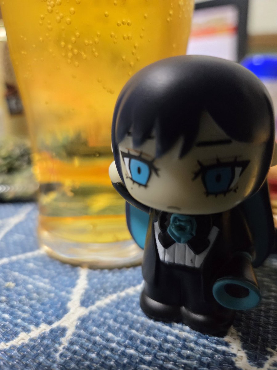 Adoちゃん、近いよ… 今日もおつかれ！