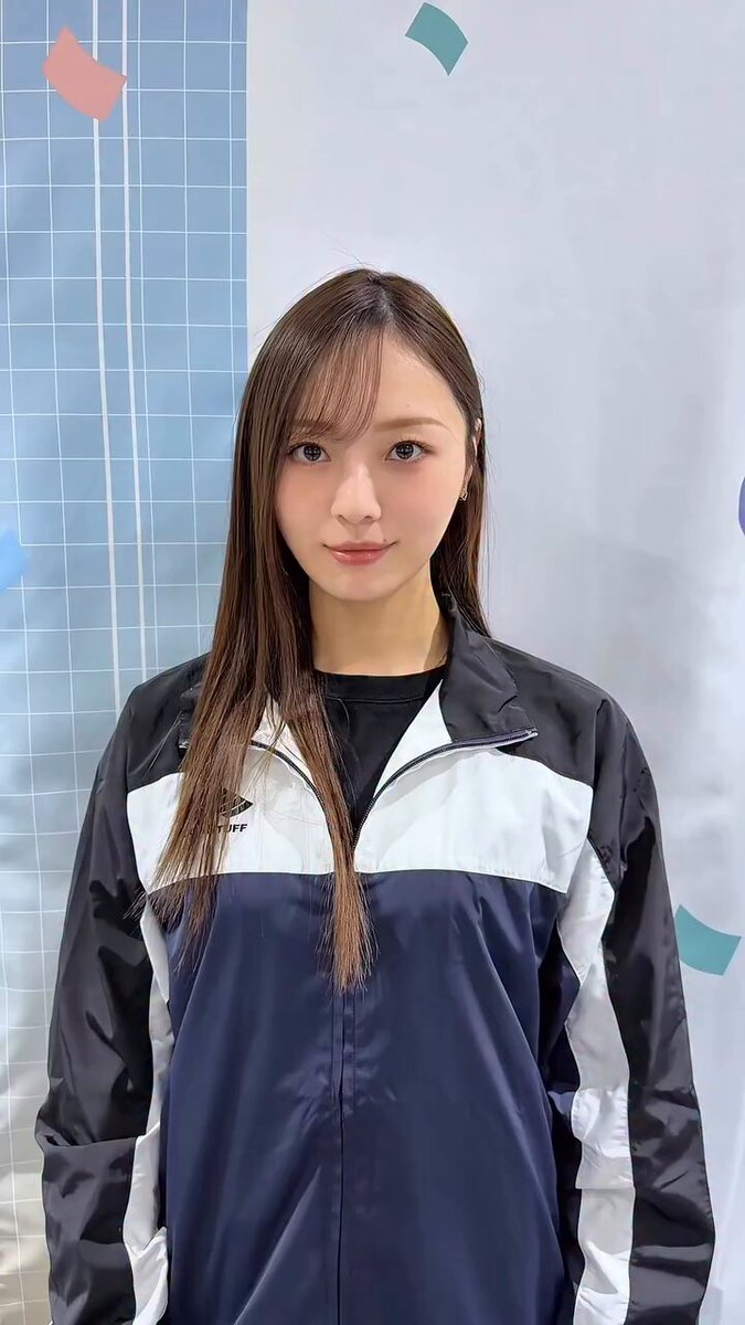 梅ちゃん可愛いー！！！ 推しと画面越しにハイタッチできる動画だ