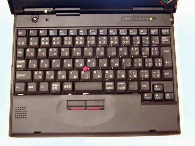 日本IBM、B5ノートPC「ThinkPad 240」