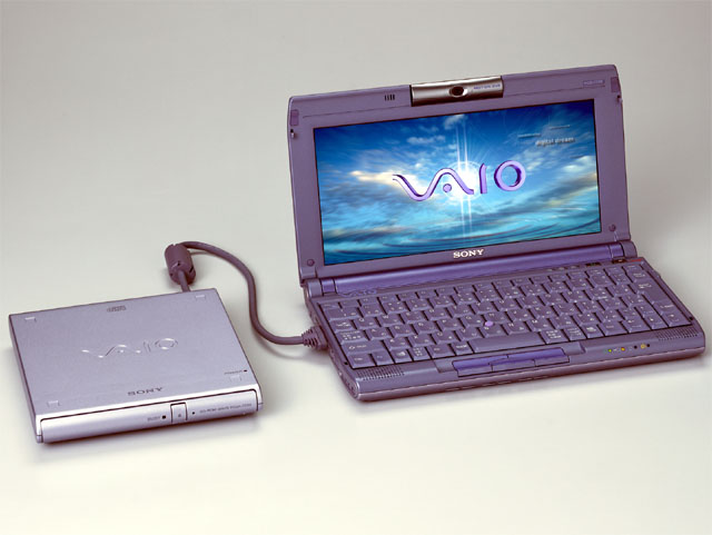 ソニー、VAIO C1のFDDを別売りにして低価格化、OfficeとCD-ROM付属