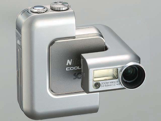 ニコン、薄型スイバルデジカメ「COOLPIX SQ」