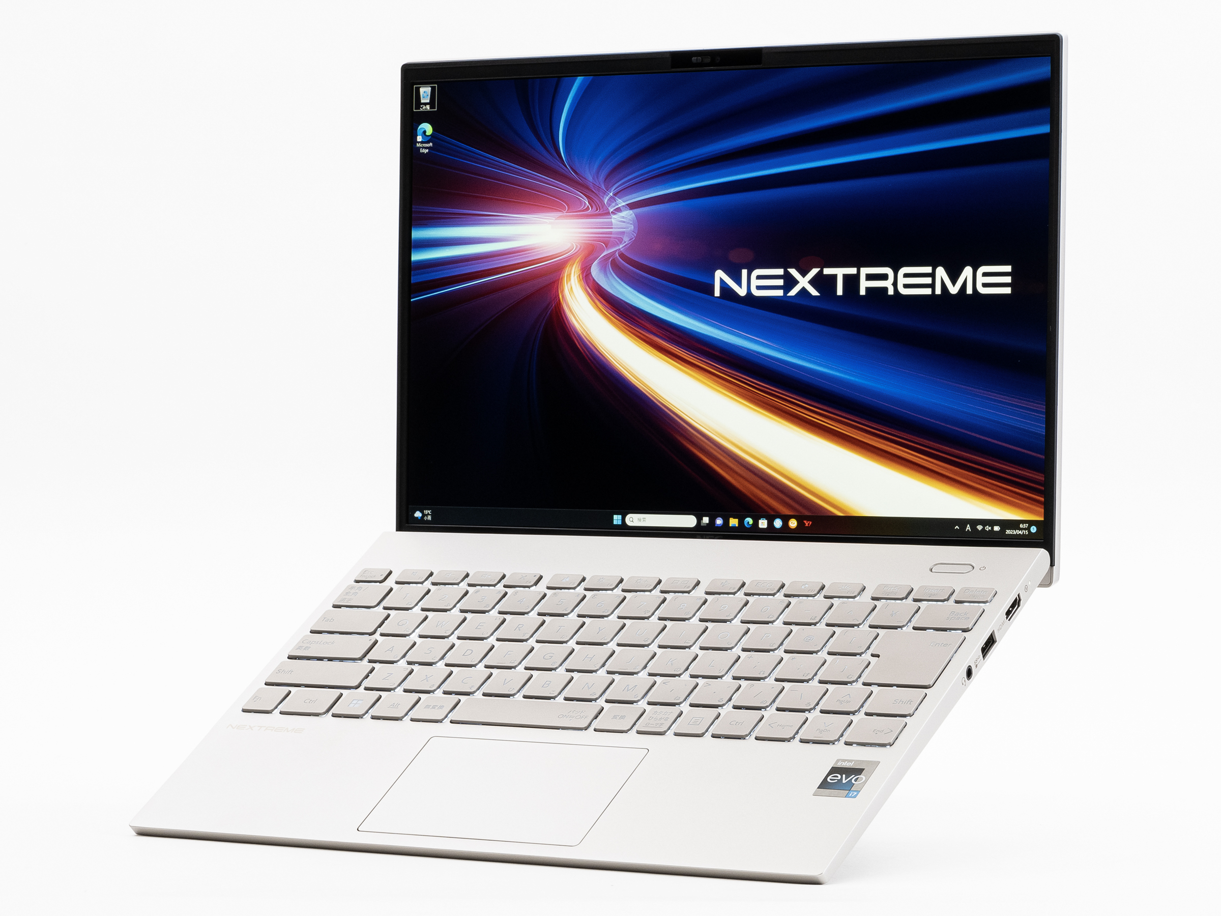 PC短評】約935gでMIL規格準拠の堅牢筐体を採用した14型モバイル「LAVIE