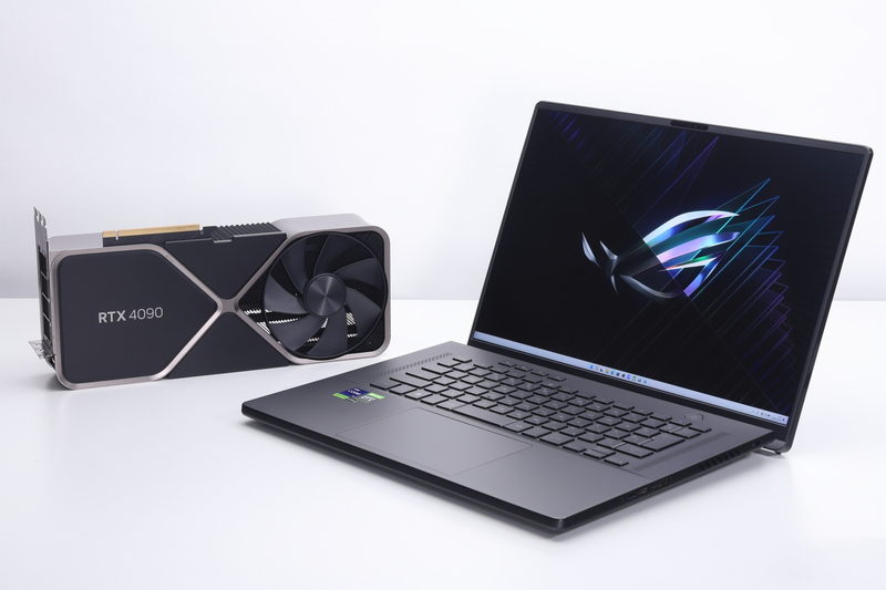 特集】同じ「4060」と「4090」だけど……GeForceのデスクトップとノート