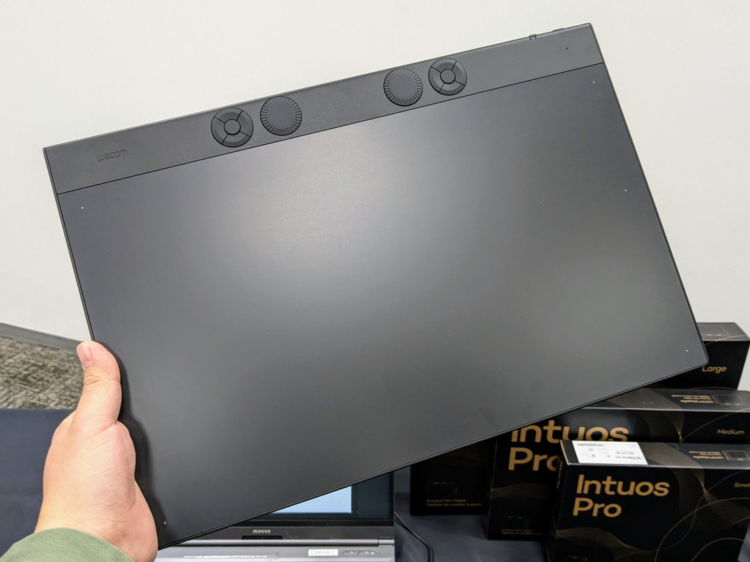 ワコム、あらゆるスペックが向上した8年ぶりのプロ向け板タブ。Pro Pen