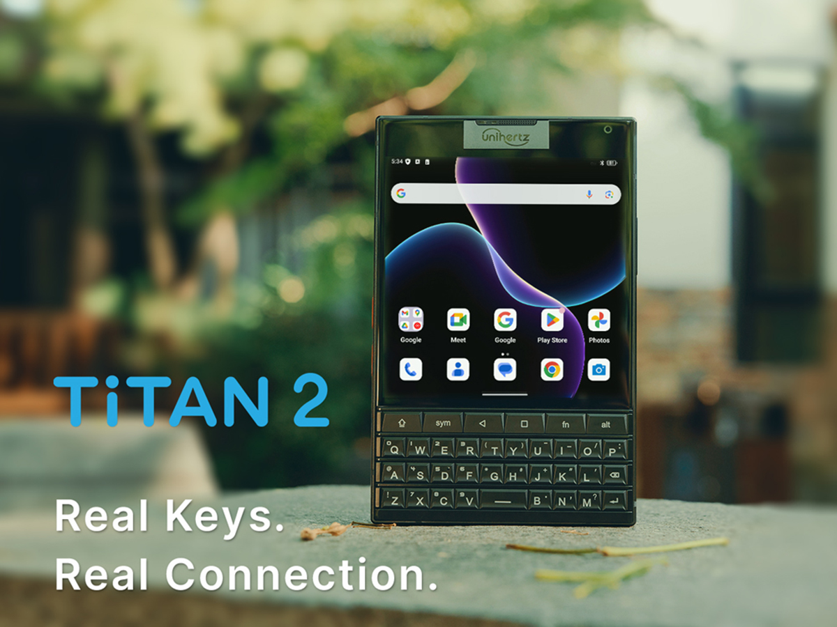 UnihertzのQWERTYキーボード付きスマホ「Titan 2」の外観が明らかに