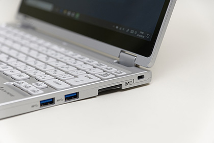 レッツノートの新シリーズが誕生！“らしさ”はそのままに、高性能と軽量