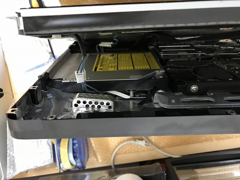 Apple一体型パソコン iMac A1224分解・HDD取り出し交換 - イマジネット