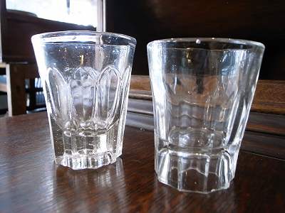 剣先コップ 型吹きとプレス : トライフル・西荻窪・時計修理と