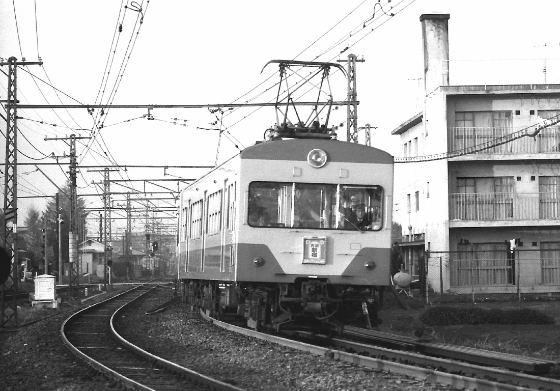 西武411形 : 団塊鉄ちゃん気紛れ撮影記