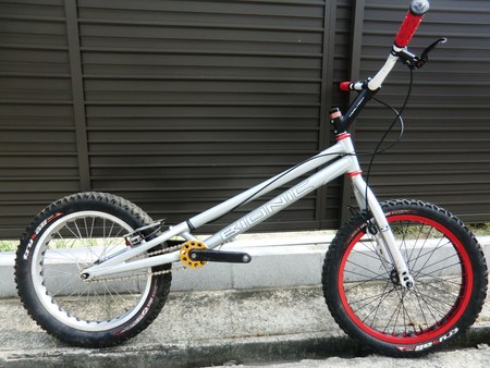 ストリート24インチ : トライアル自転車 BMX ピスト 自転車 トライアル