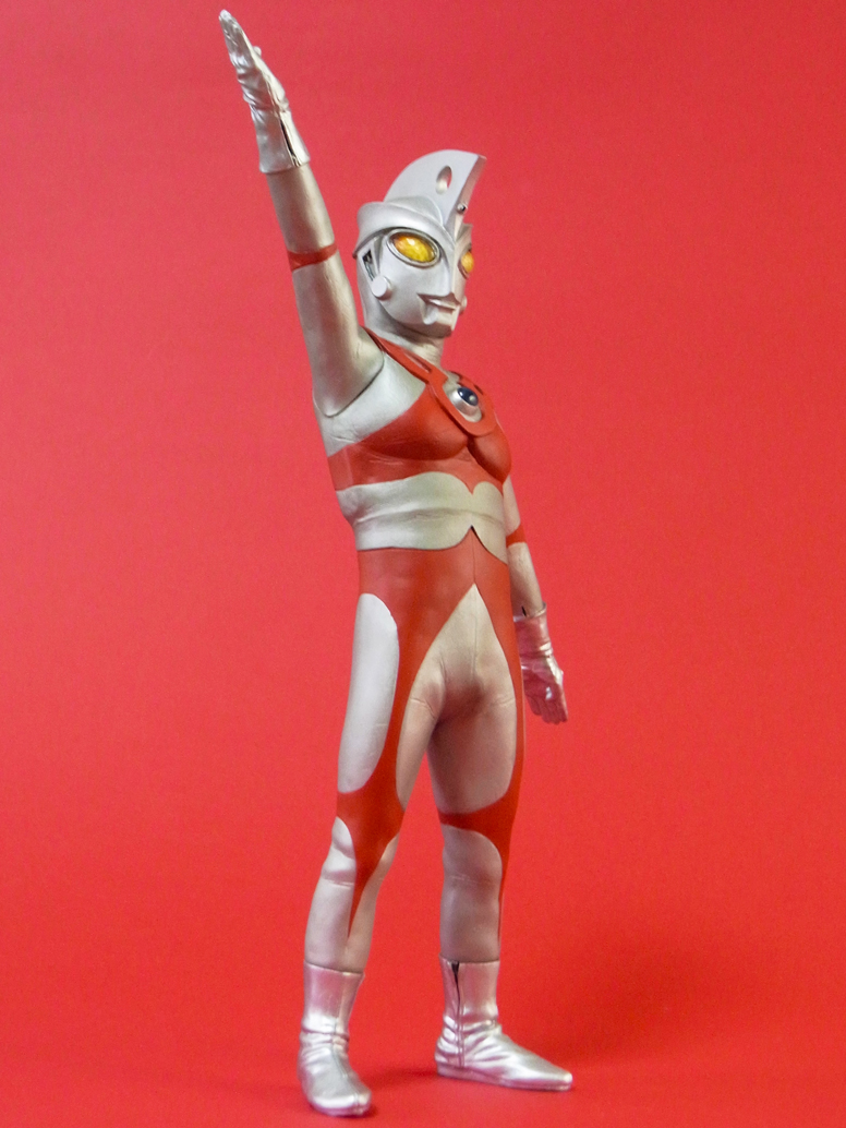 エクスプラス 少年リック 大怪獣シリーズ」ウルトラマンエース 登場