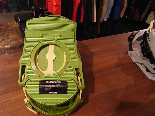 Stay Calm -NEW STYLE BINDING- : amp ［snowboard & life style select］