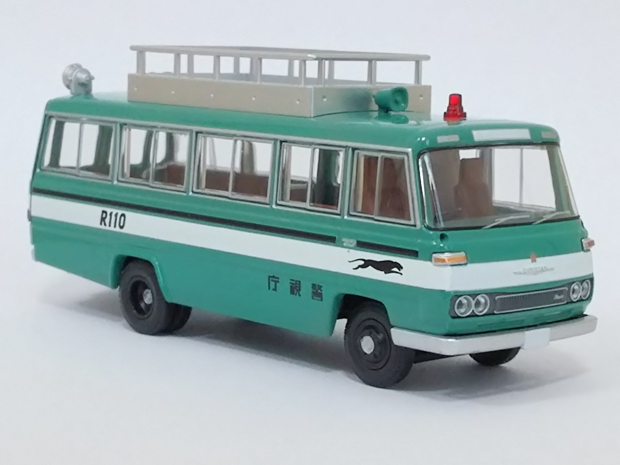 トミーテック・LV-N142a 日産シビリアン 警視庁機動救助隊 : 燃やせ