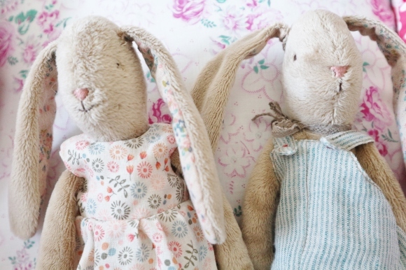 デンマークのぬいぐるみブランド「Maileg（メイレグ）」のうさぎさん