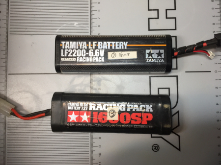 タミヤ Li-Fe LF2200-6.6VとNi-Cd RACING PACK 1600SPの比較 : 徒然草