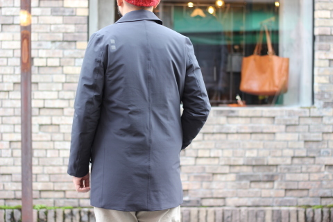 仕事着でも最適なアウター「UBR」 
