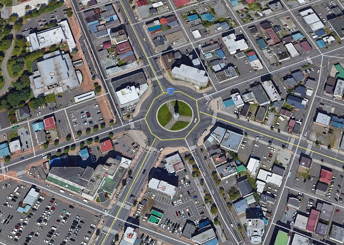 恐怖のロータリー交差点 : inside out