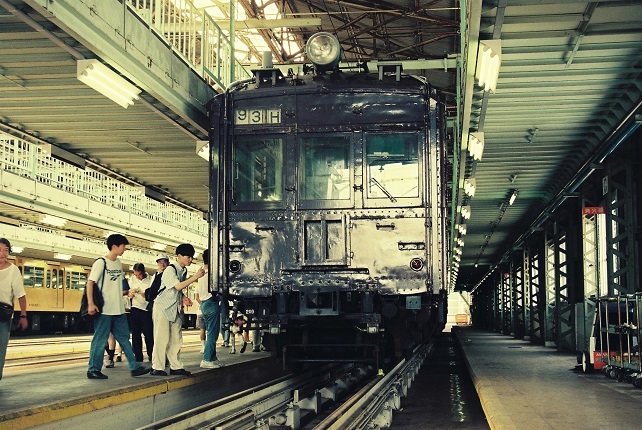 1995（平7）年8月27日 大井工場一般公開の記録 : 赤い電車は臼い線