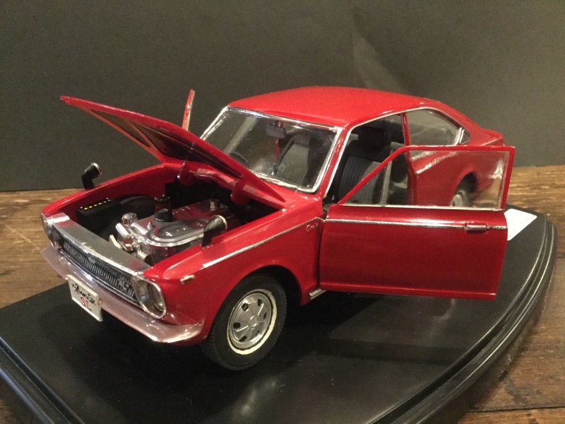 トヨタ カローラ スプリンター SL 1969 (日本模型 1/20) : MATCHBOX