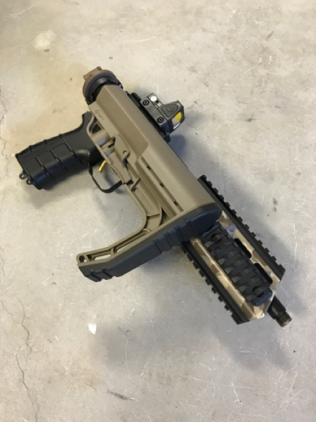 東京マルイ スコーピオンmod.mカスタム M4ストック取り付け : Black Fantom