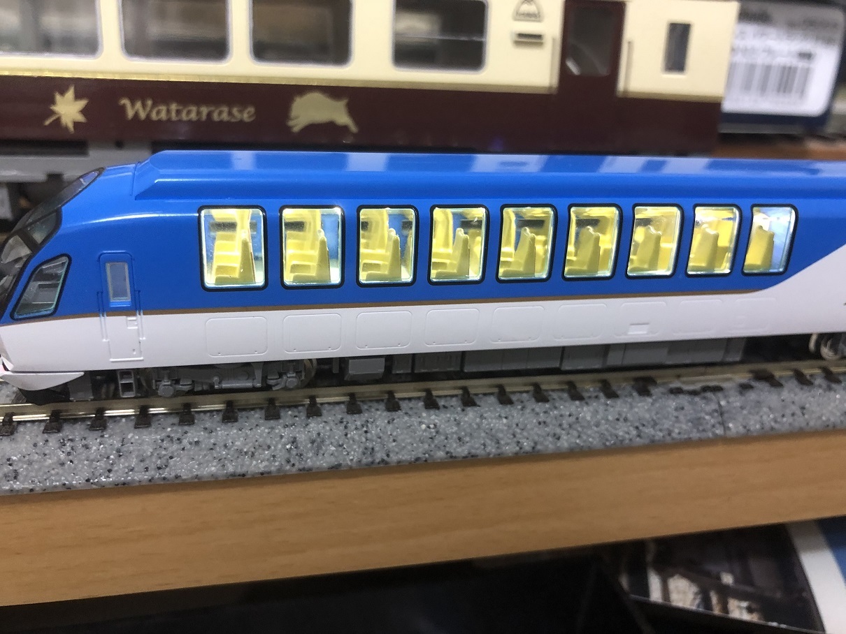 Nゲージ 近鉄50000系 しまかぜ 室内灯取り付け : 原殿鉄道の Blog