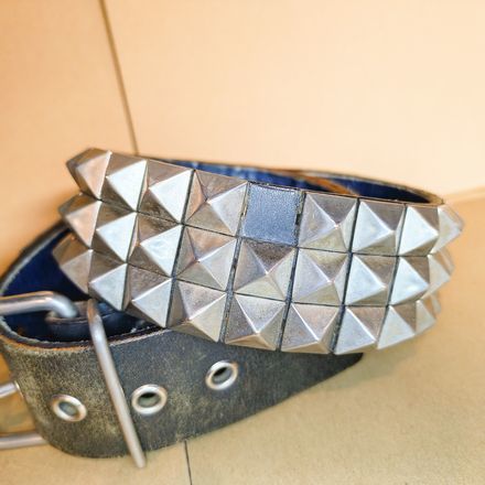 USED TOCCATA BELT : PUNK AND DESTROY