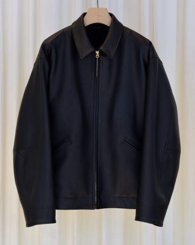 COMOLI カーフスキン ジップショートジャケット : TRUNK