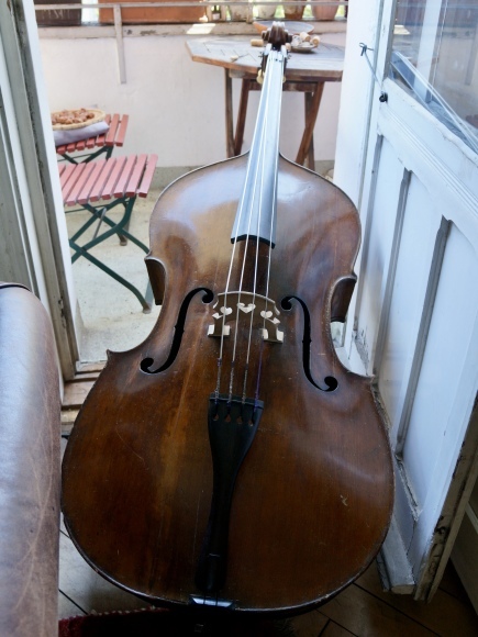 初めて弓毛を洗ってみました+四弦(テストーレcopy)コントラバス改良