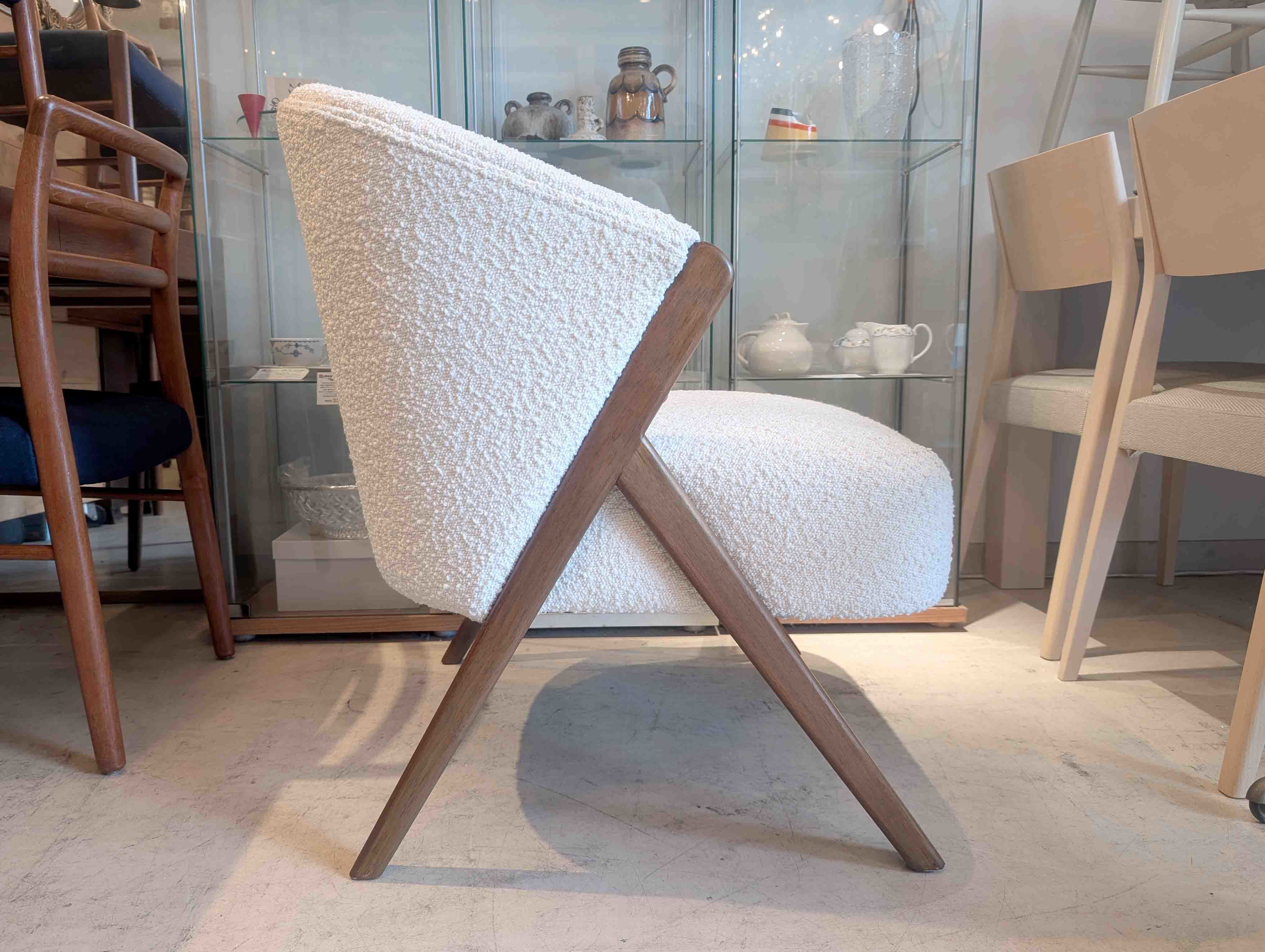 ZARA HOME/ザラホーム】ブークレ張りアームチェア が入荷しました