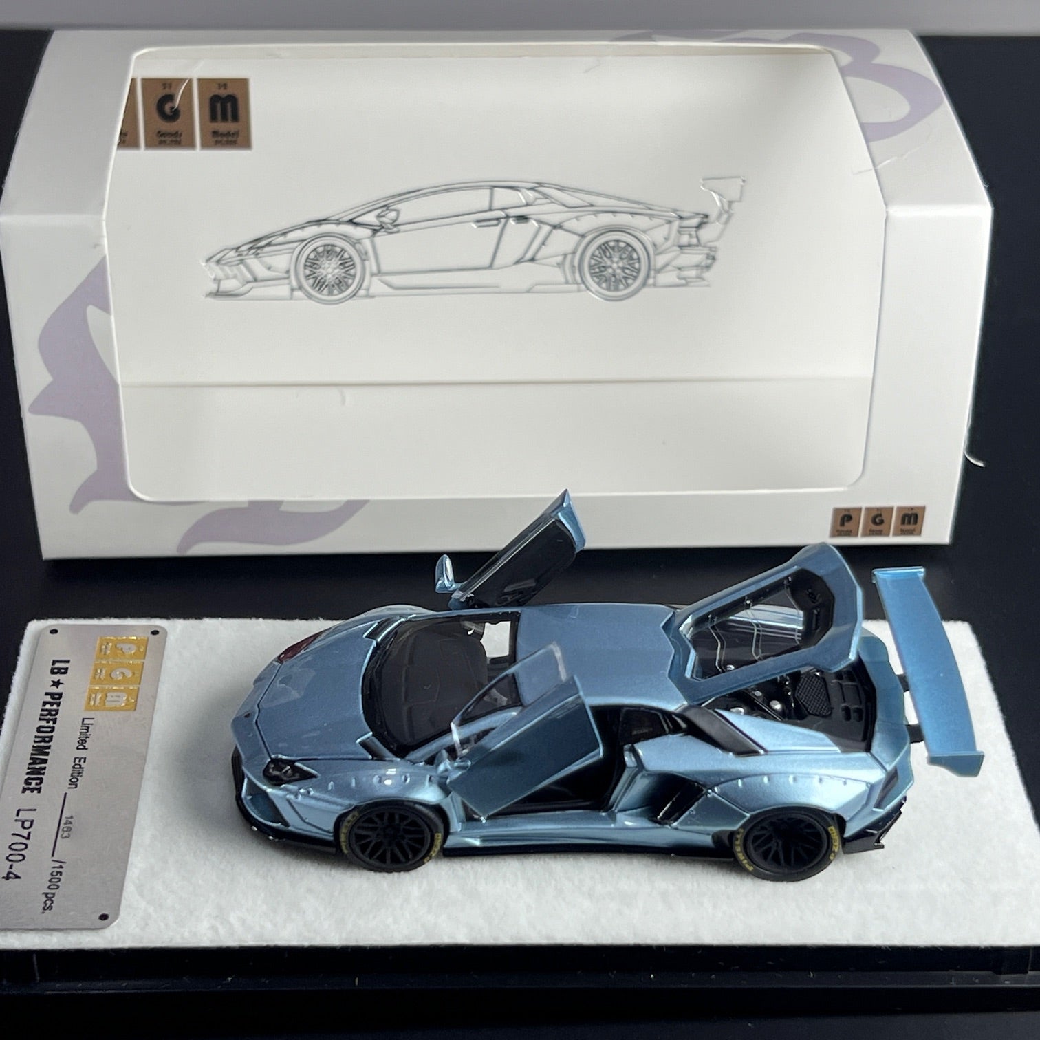 1/64 PGM LBWK Aventador LP700-4 Ice Blue Limited 1500 pcs | Peako