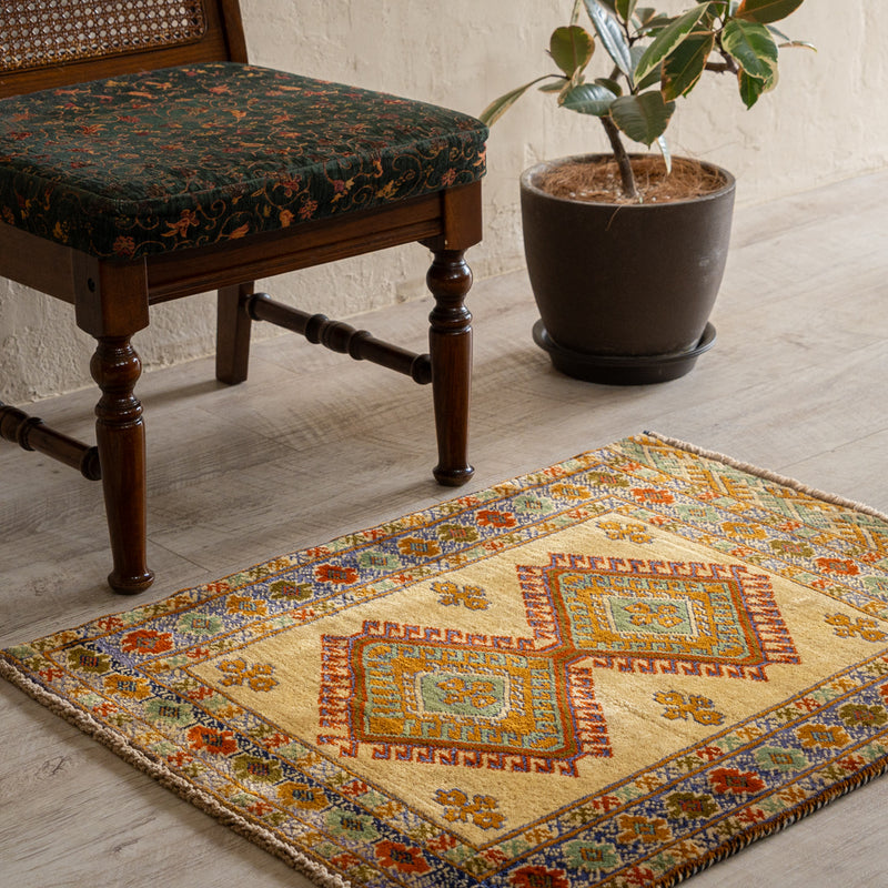 ペルシャ手織り絨毯 ウール 玄関マット バルーチ 67×83cm – Persiadirect