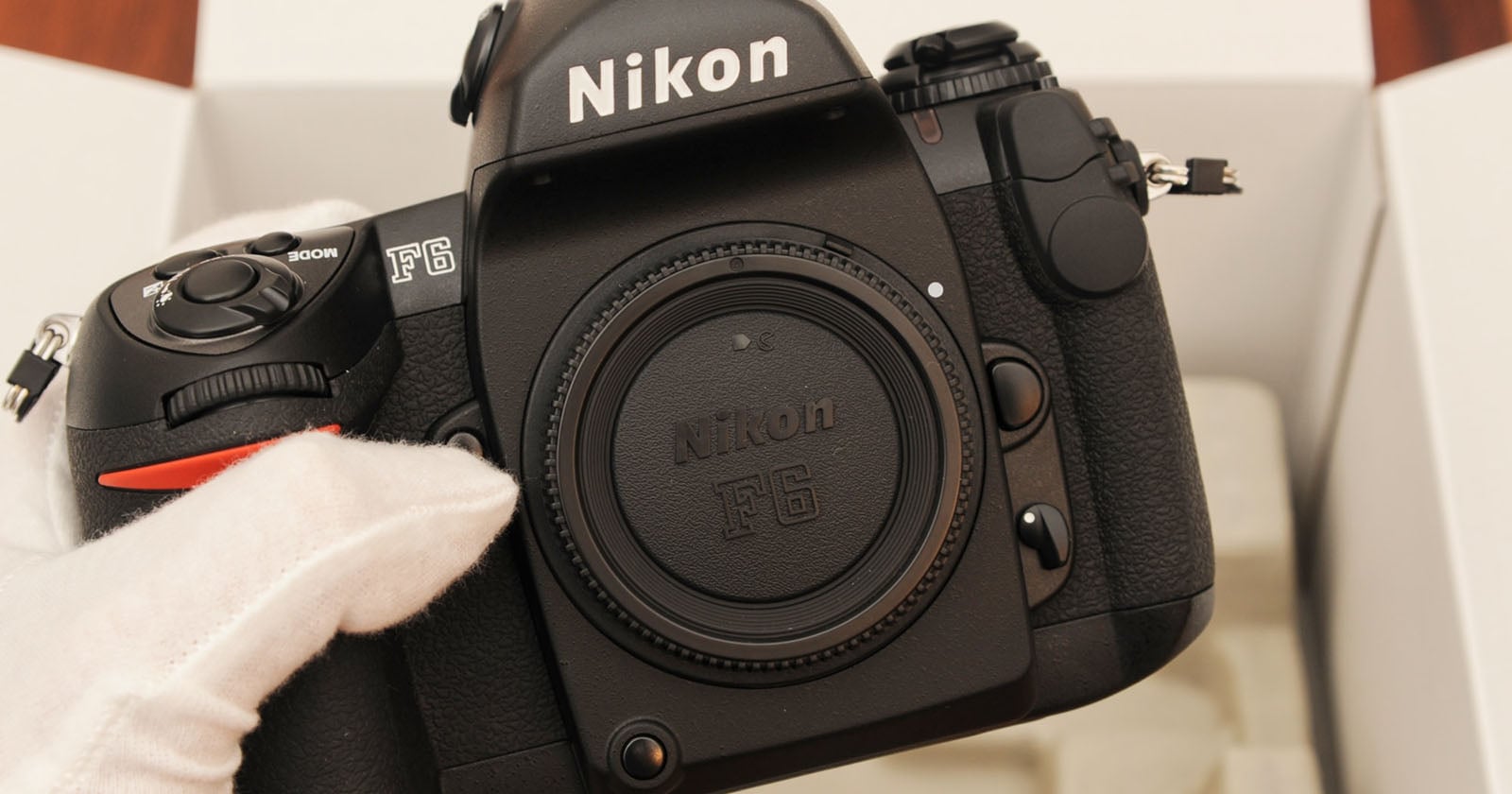 Nikon Has Finally Discontinued the F6, Its Last Film SLR: Report