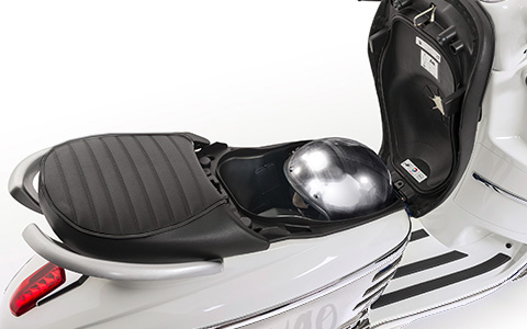 DJANGO - プジョーモトシクル｜PEUGEOT MOTOCYCLES