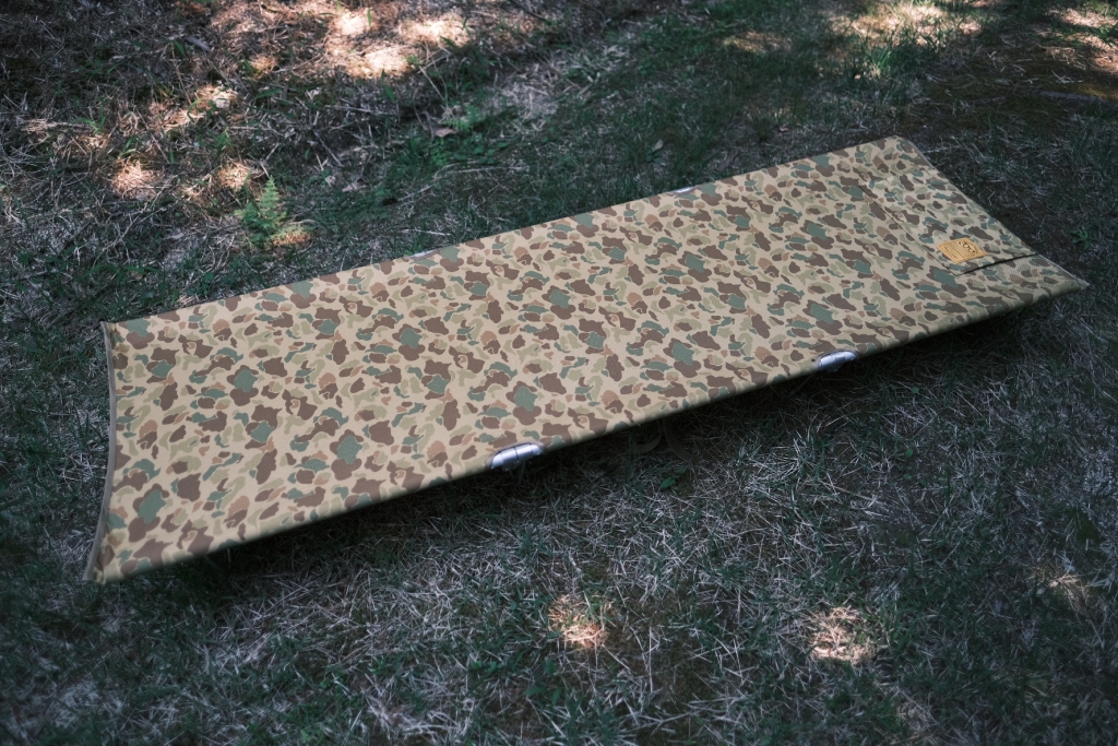 ネイタルファン必須！オリジナルハンターカモ柄のコンパクトコット