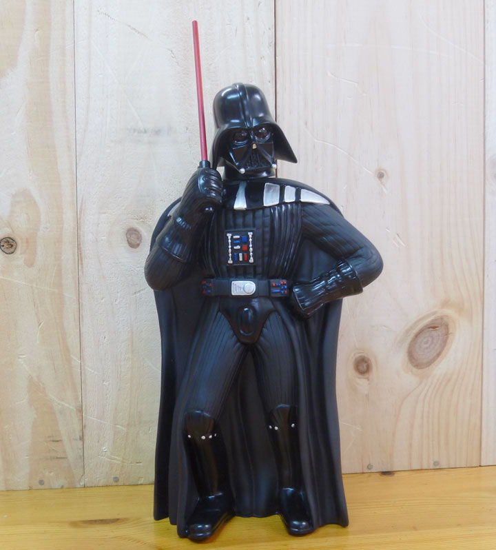 パークで見つけた「隠れダースベイダー！？」 | ととちゃんの