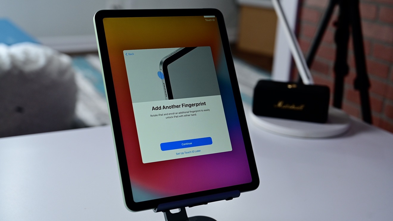 Hands On: iPad Air 4's display, Touch ID change pushes the line