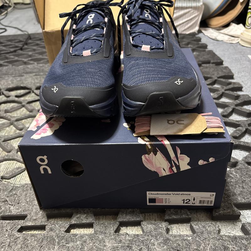 On Cloudmonster Void atmos 1 M Midnight | Blossom（オン クラウド