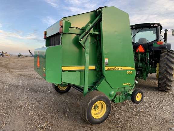 2010 John Deere 568 1E00568XKAA366546 | Used Round Balers for Sale