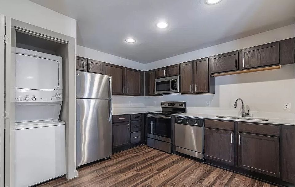 46d03cdaeee65835848db6e98dddcf