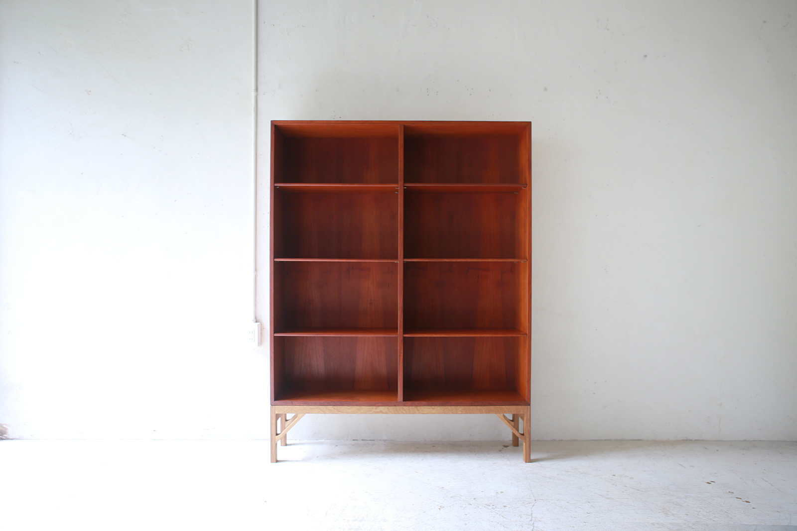 Book Shelf “Model 154” by Borge Mogensen | phono | 金沢 北欧 中古