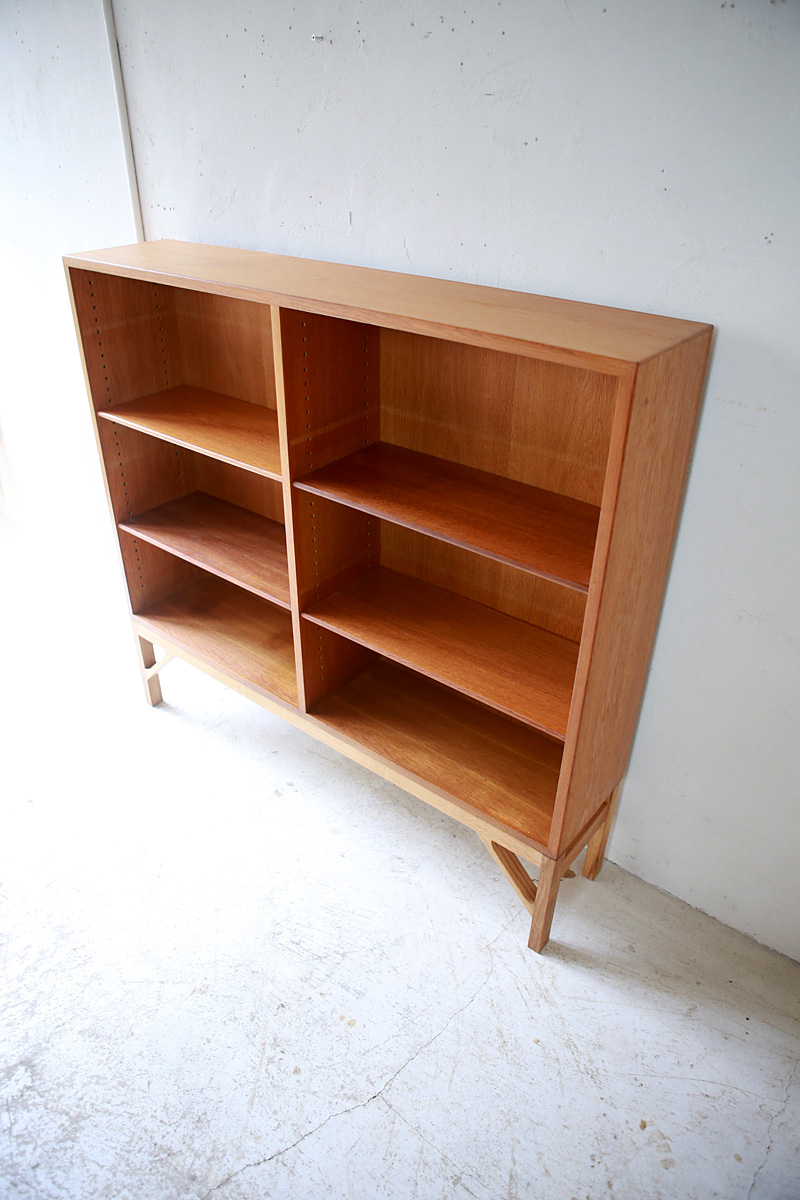 Book Shelf ” Model No 153 ” by Borge Mogensen | phono | 金沢 北欧