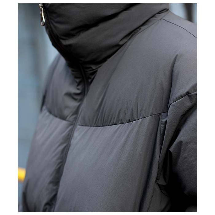 ボリューミーでキャッチーなダウンジャケット ＃STUDIONICHOLSON