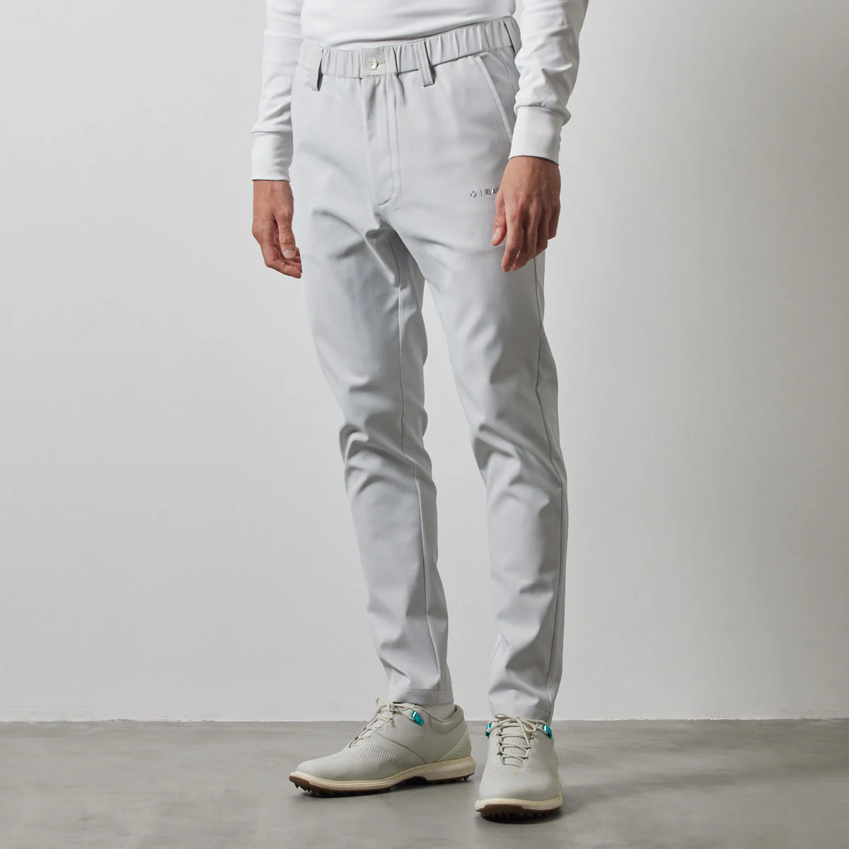 BANDEL SIDE LOGO STRECH TAPERED PANTS – PIM (ピーアイエム)