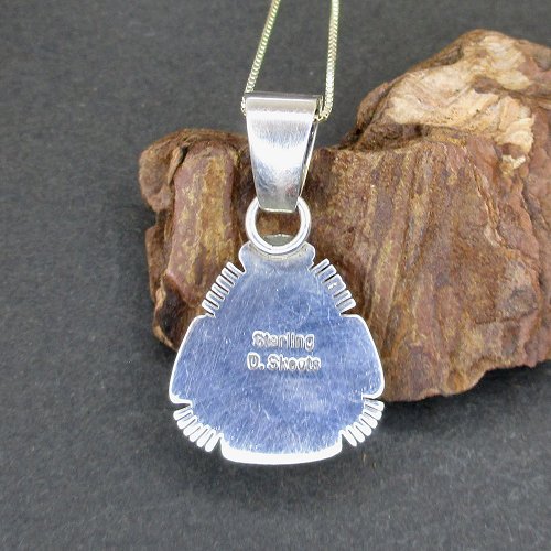 ナバホ族：Donovan Skeets ホワイトターコイズ ペンダント - PINE