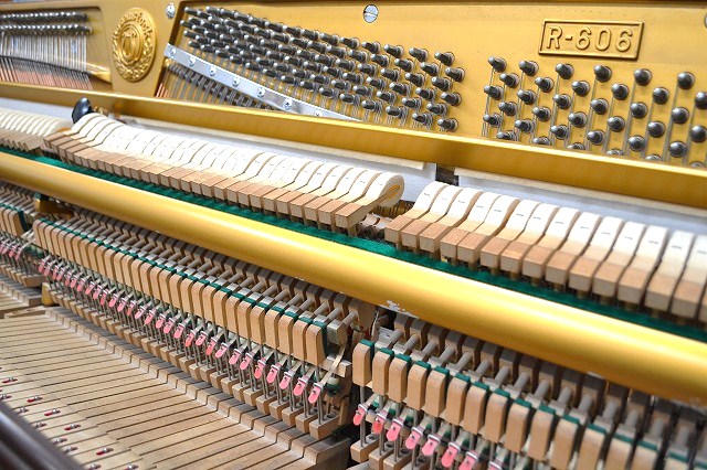 新年特価】Rosenstock R-606 アップライトピアノ ローゼンストック