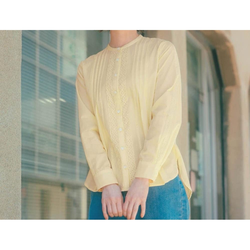 レースと刺しゅう使いのやわらかブラウス（シャツチュニック）｜(花