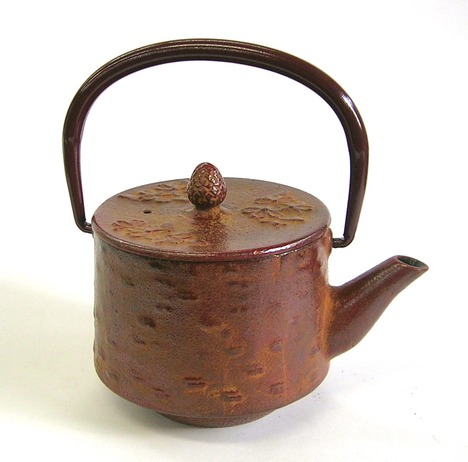 南部鉄 桜皮寸筒急須 特価通販 ＜ 【山口陶器店】縁起置物やアニメ子供