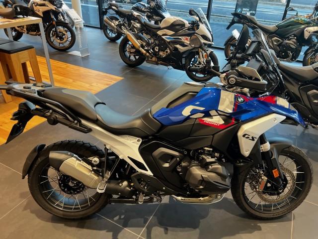 BMW R1300GSシート交換（ノーマル→純正ローシート→K＆Hスーパー