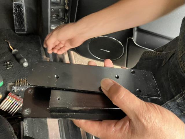 メルセデス・ベンツ W463 G350d ヘリテージエディション アクセル