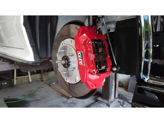 TOYOTA GR YARIS ヤリス ブレーキパッド交換 用品取り付け その1